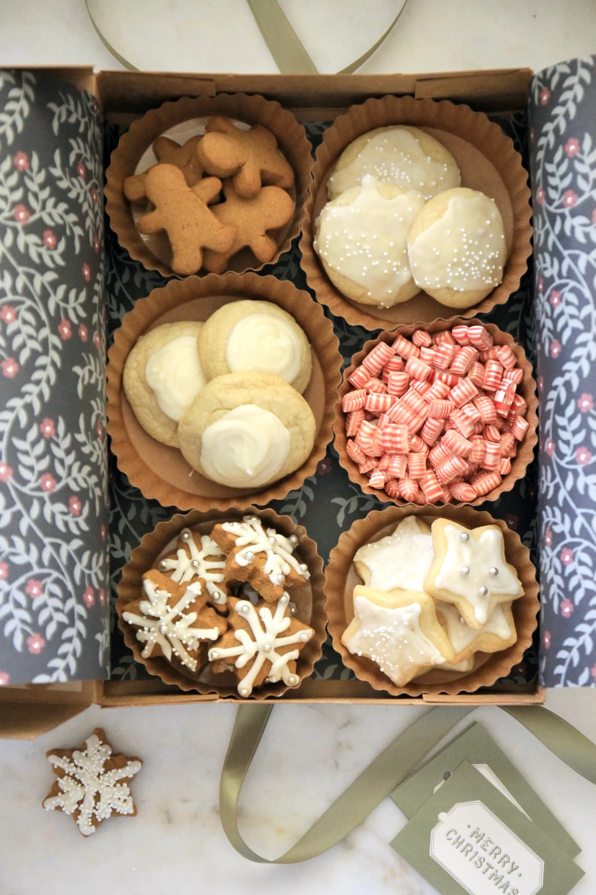 Brown Petite Tart Pans | 2 sizes