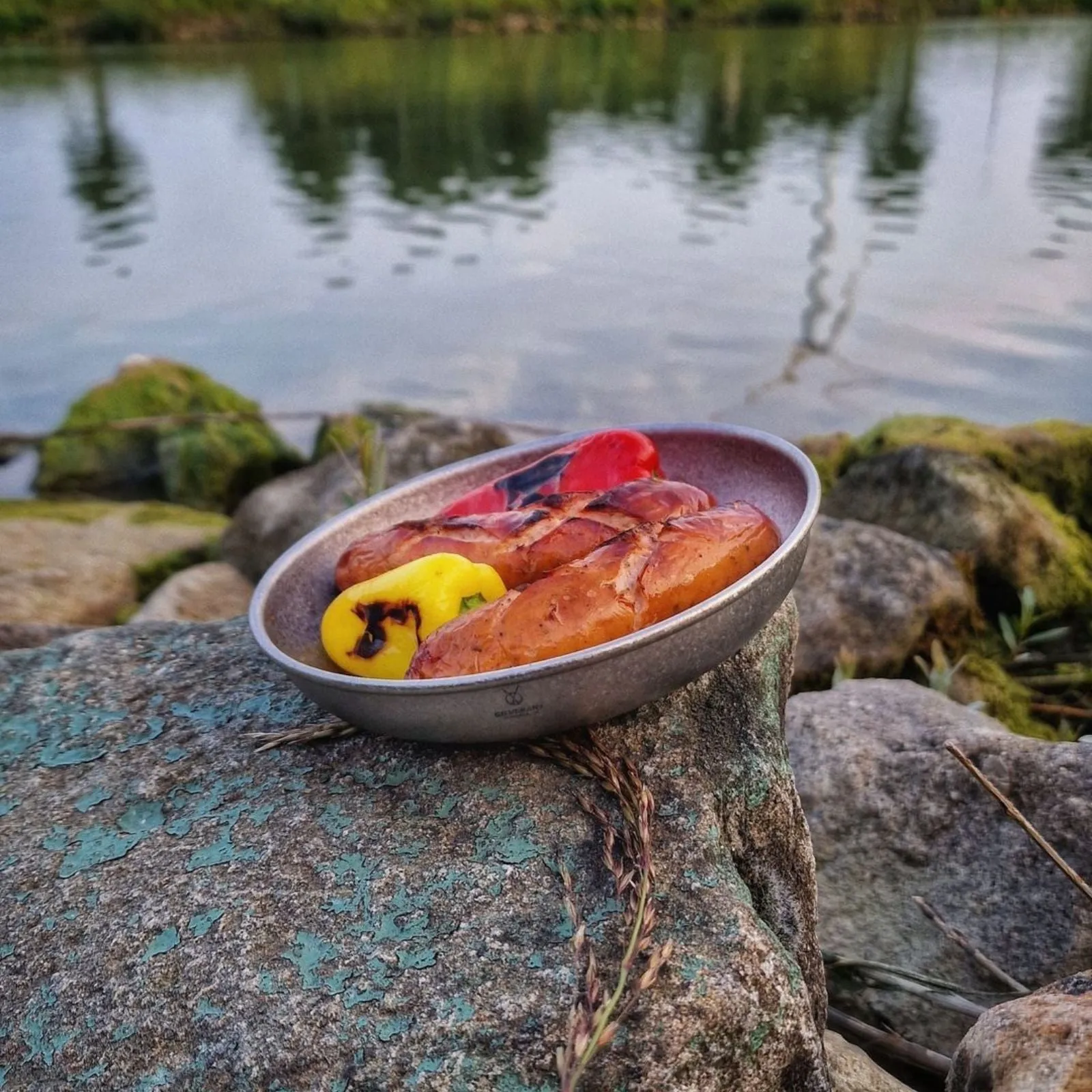 Titanium Camping Plate - Crystallized Finish
